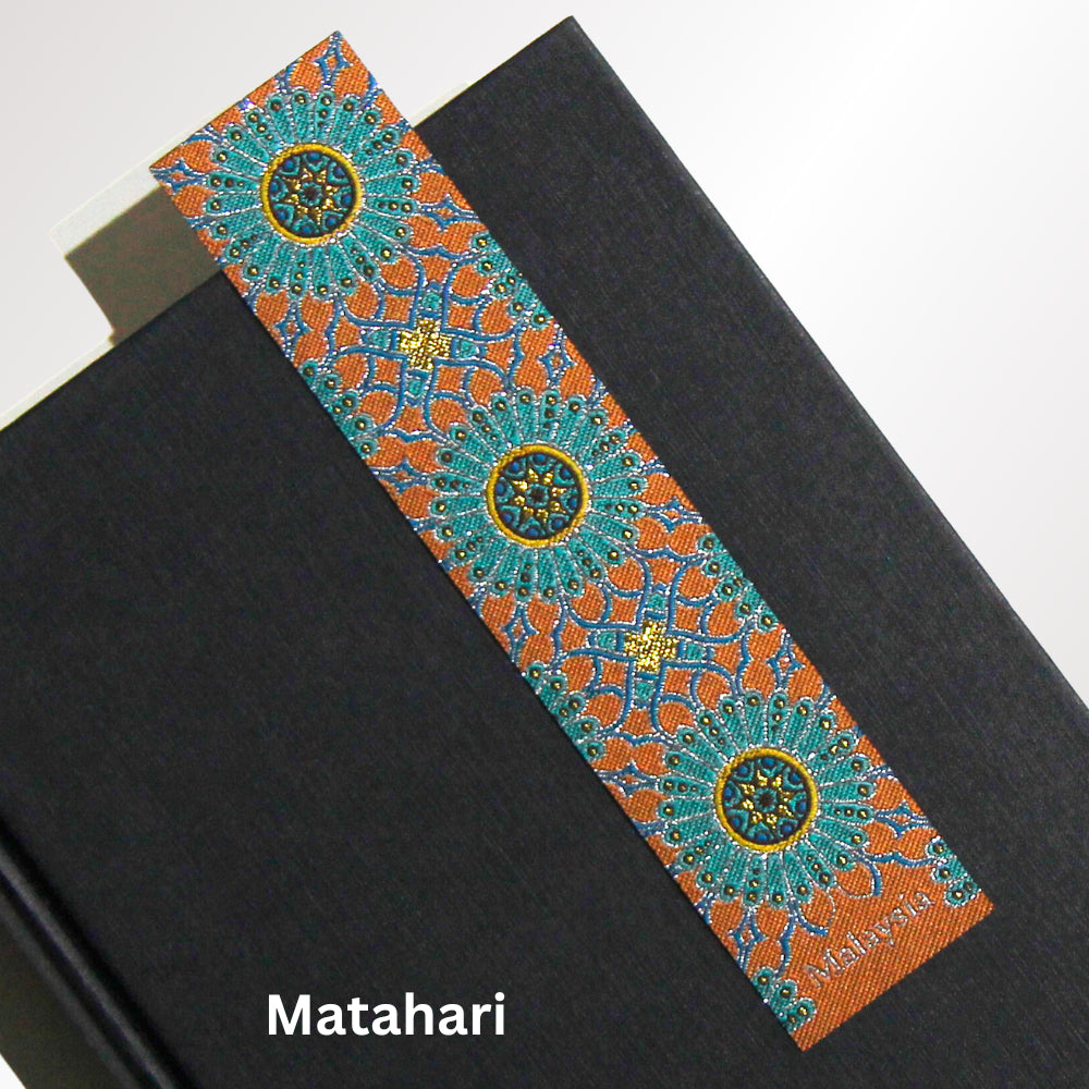 Woven Batik and Songket Bookmarks(Penanda Buku Tenun/ Buatan Malaysia/ Made in Malaysia souvenir)