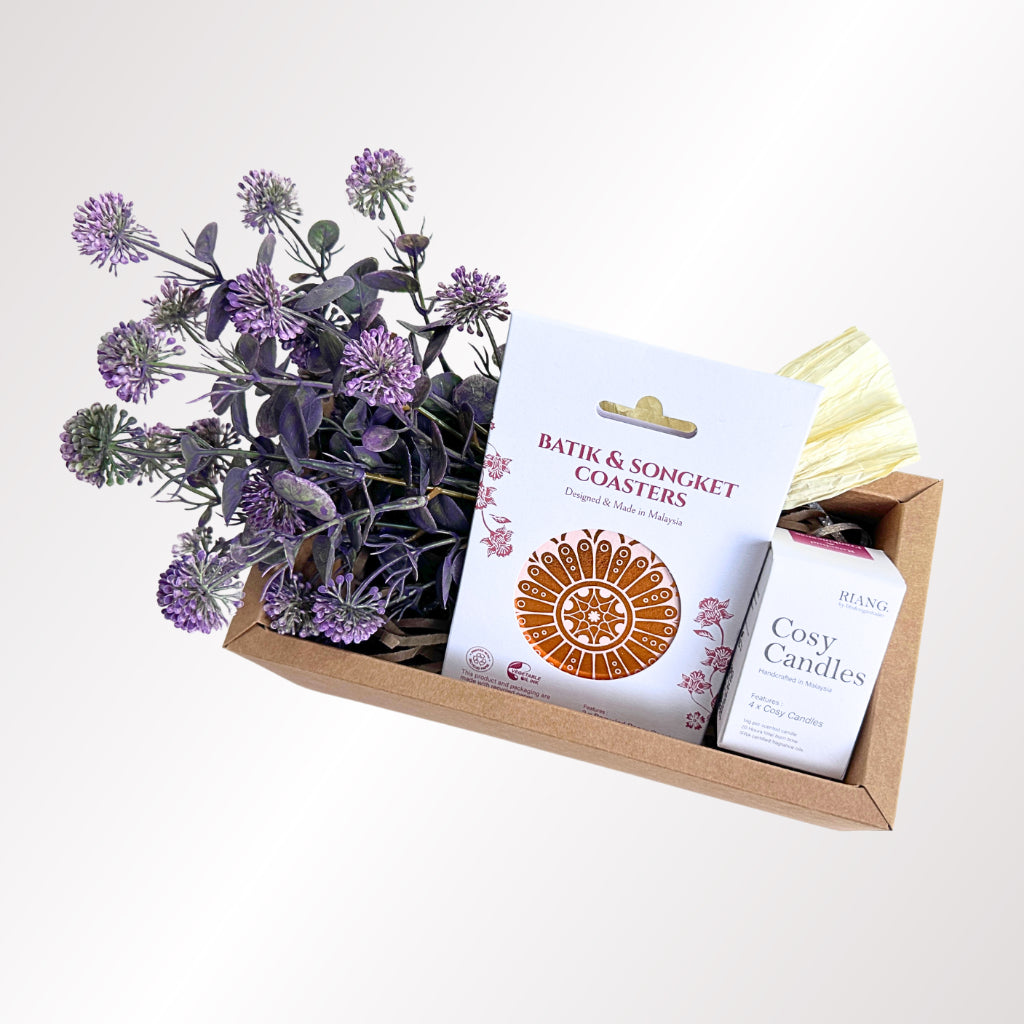 Glow & Bloom Gift Set .