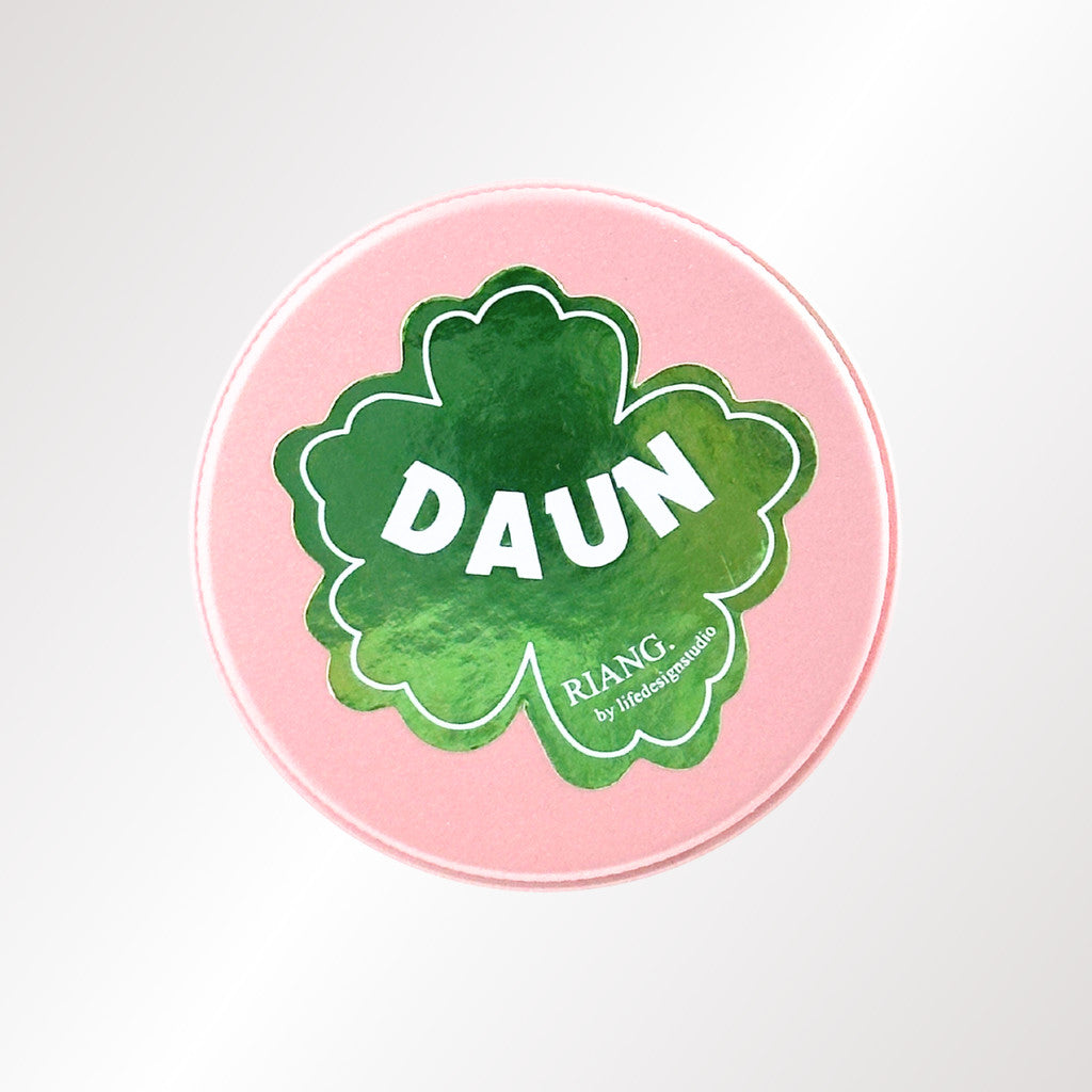 Riang. Travel Candle